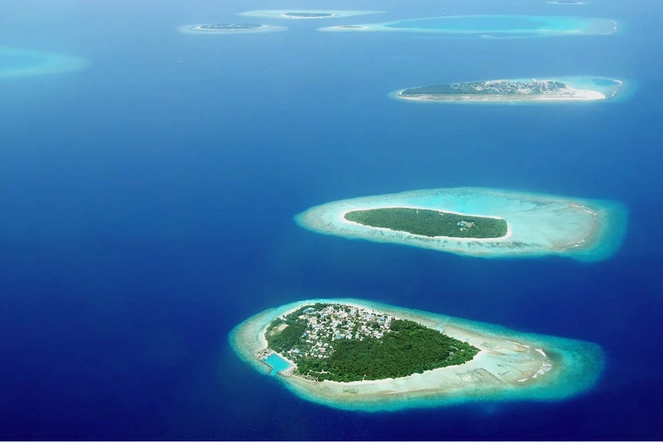 Govt to develop 700 islands for tourism